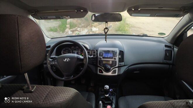 Hyundai i30 2010, 370,000 km - 1.6 l - Bakı