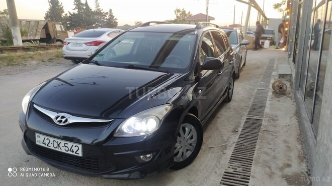 Hyundai i30 2010, 370,000 km - 1.6 l - Bakı