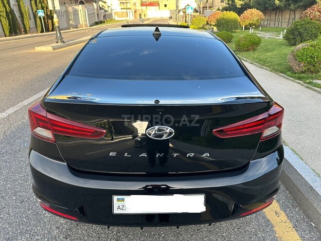 Hyundai Elantra 2019, 104,000 km - 2.0 л - Bakı