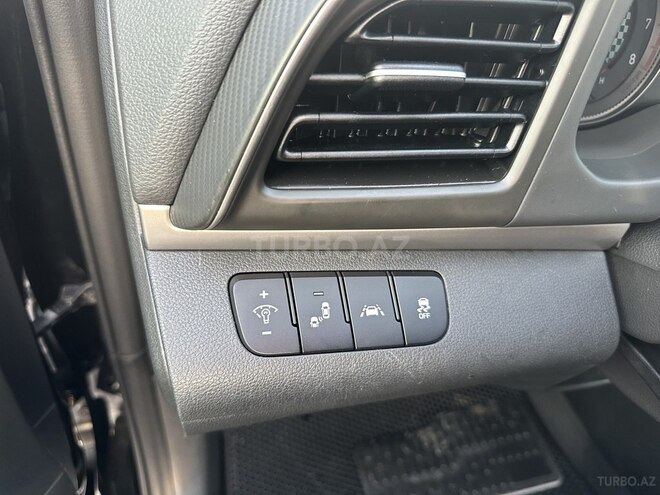 Hyundai Elantra 2019, 104,000 km - 2.0 л - Bakı