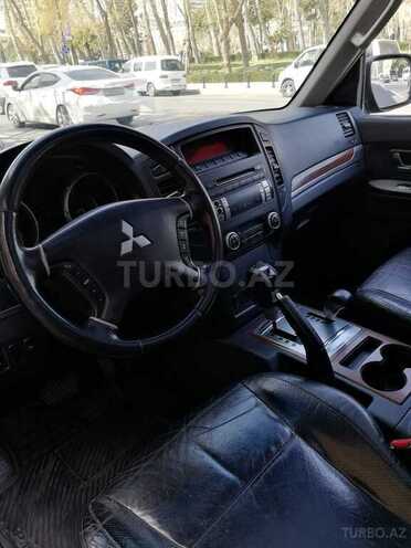 Mitsubishi Pajero 2008, 195,000 km - 3.0 л - Bakı