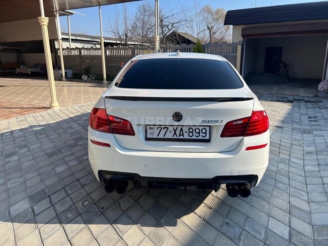 BMW 528 2015, 188,000 km - 2.0 l - Zaqatala