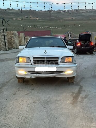 Mercedes C 220 d 1997, 175,000 km - 2.2 л - Bakı