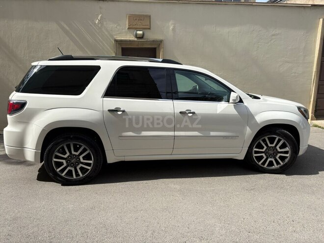 GMC Acadia-7