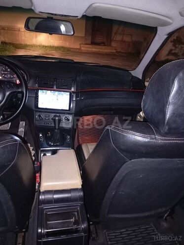 BMW 318 1999, 390,000 km - 1.9 l - Bakı