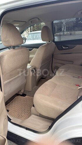 Nissan X-Trail 2014, 186,000 km - 2.5 л - Bakı