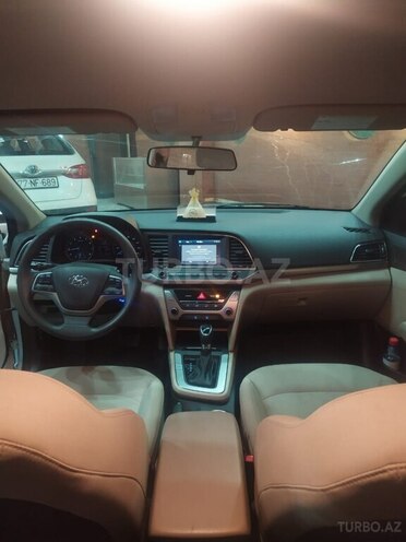 Hyundai Elantra 2017, 73,000 km - 2.0 l - Bakı