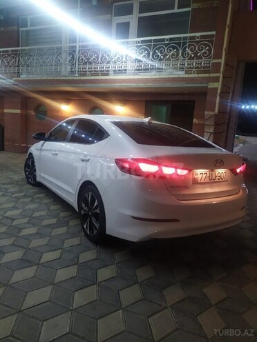 Hyundai Elantra 2017, 73,000 km - 2.0 l - Bakı