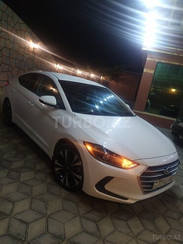 Hyundai Elantra 2017, 73,000 km - 2.0 l - Bakı