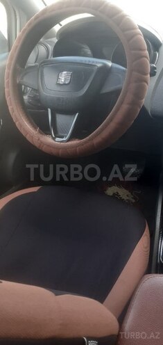 SEAT Ibiza 2011, 243,370 km - 1.6 л - Bakı