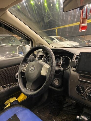 Nissan Tiida 2010, 200,000 km - 1.6 л - Bakı