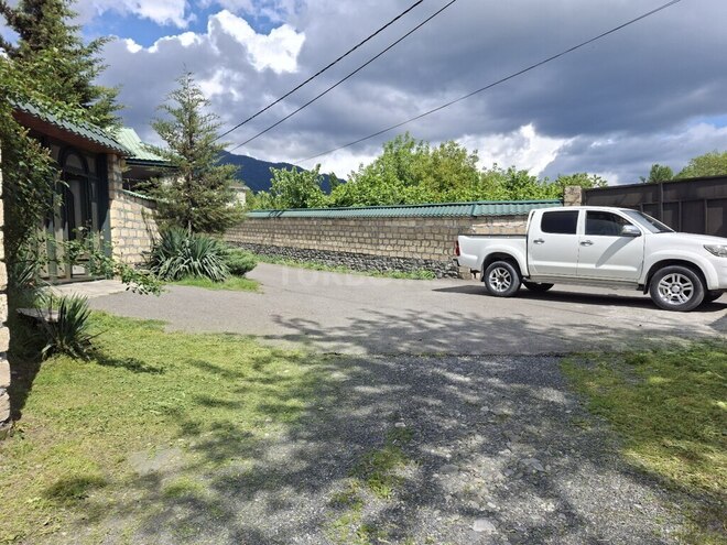 Toyota Hilux 2013, 305,600 km - 2.5 л - Qəbələ