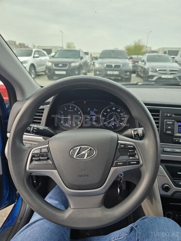 Hyundai Elantra 2016, 180,000 km - 2.0 л - Bakı