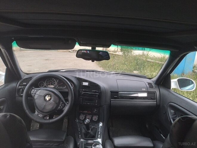 BMW 320 1998, 100,000 km - 3.0 l - Bakı