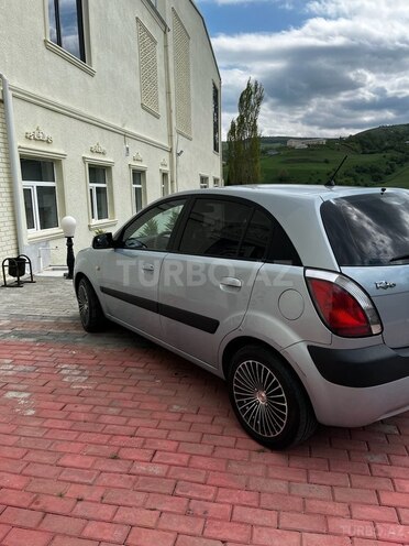 Kia Rio 2006, 225,000 km - 1.4 l - Yardımlı