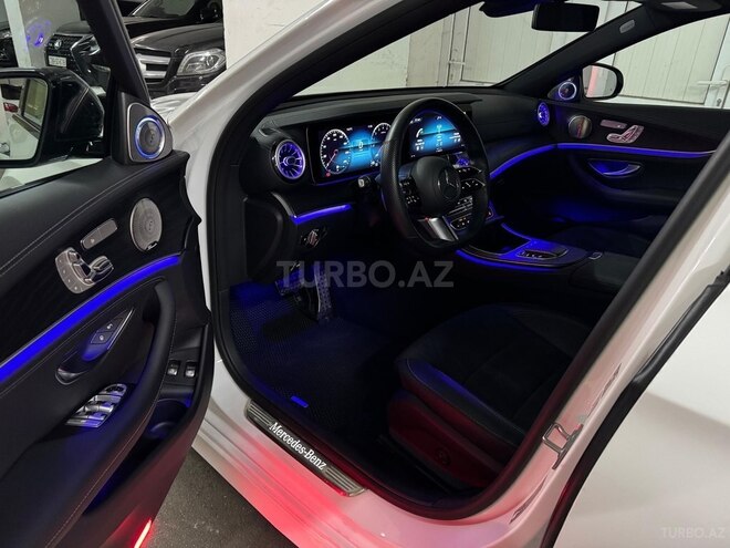 Mercedes E 300 e 4MATIC 2022, 36,300 km - 2.0 л - Bakı