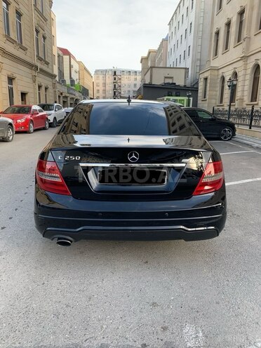 Mercedes C 250 2014, 209,000 km - 1.8 l - Bakı