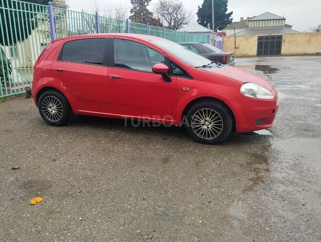 Fiat Punto 2008, 128,000 km - 1.4 l - Bakı