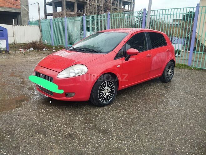 Fiat Punto 2008, 128,000 km - 1.4 l - Bakı