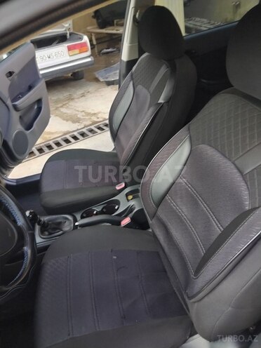 Hyundai i30 2007, 299,000 km - 1.6 l - Tovuz