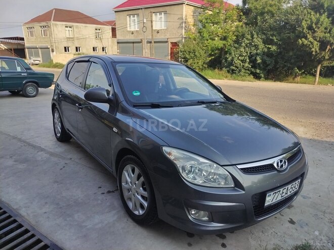Hyundai i30 2007, 299,000 km - 1.6 l - Tovuz
