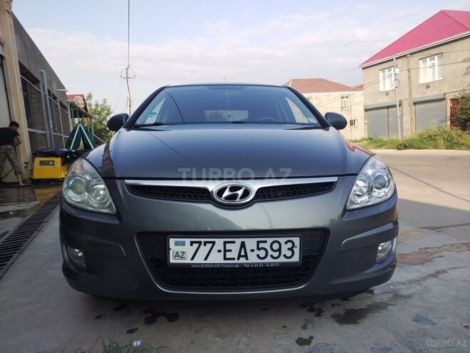 Hyundai i30 2007, 299,000 km - 1.6 l - Tovuz