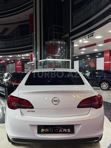 Opel Astra 2015, 192,000 km - 1.6 l - Bakı