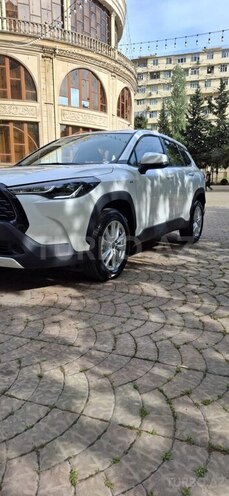 Toyota Corolla Cross 2025, 100 km - 2.0 л - Bakı