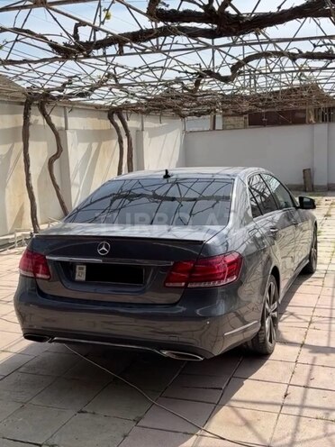 Mercedes E 220 d 2011, 374,224 km - 2.2 l - Bakı