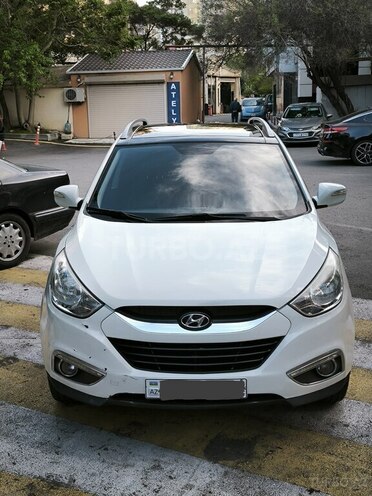 Hyundai ix35 2010, 281,000 km - 2.0 l - Bakı
