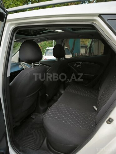 Hyundai ix35 2010, 281,000 km - 2.0 l - Bakı