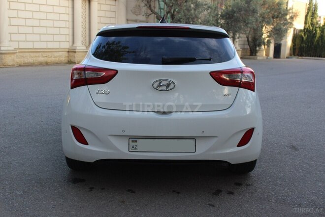 Hyundai i30 2015, 185,000 km - 1.6 l - Bakı