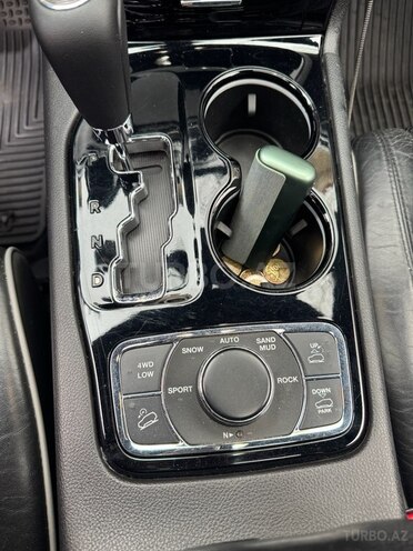 Jeep Grand Cherokee 2012, 277,000 km - 3.6 l - Bakı