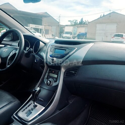 Hyundai Elantra 2013, 250,000 km - 1.8 l - Bakı