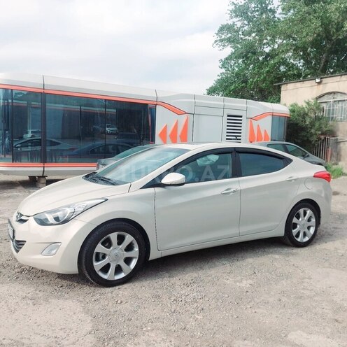 Hyundai Elantra 2013, 250,000 km - 1.8 l - Bakı