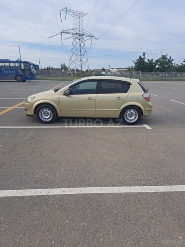 Opel Astra 2004, 348,000 km - 1.4 l - Mingəçevir