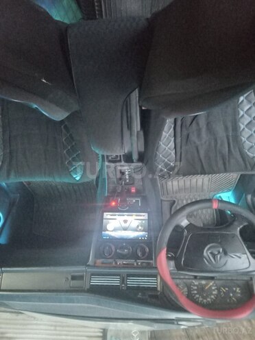 Mercedes 190 1991, 885,489 km - 2.0 l - Tərtər
