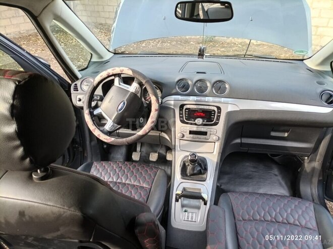 Ford Galaxy 2008, 298,000 km - 1.8 l - Tovuz
