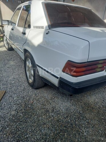 Mercedes 190 1985, 500,000 km - 2.0 l - Masallı