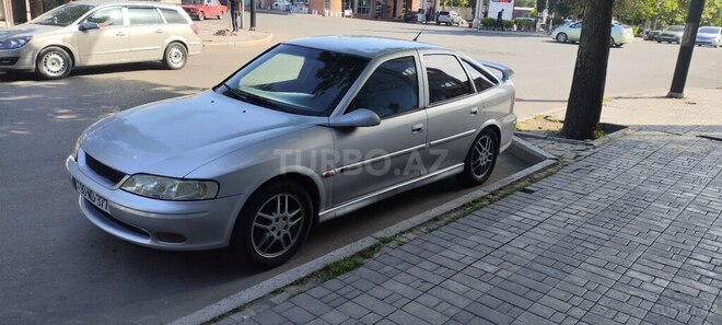Opel Vectra 2000, 310,000 km - 2.0 l - Gəncə