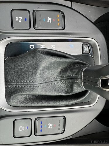 Hyundai Santa Fe 2017, 71,000 km - 2.0 l - Bakı