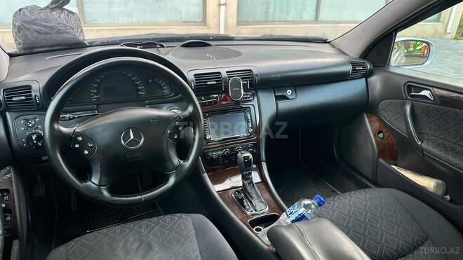 Mercedes C 220 d 2002, 140,000 km - 2.2 l - Bakı