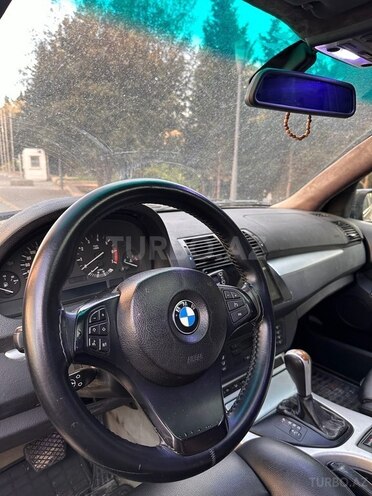 BMW X5 2002, 298,000 km - 4.4 л - Bakı