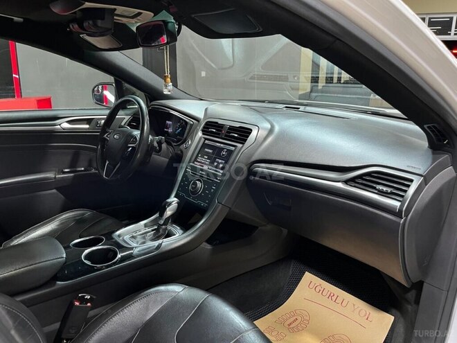 Ford Fusion (North America) 2013, 244,004 km - 2.0 l - Sumqayıt