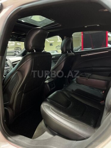 Ford Fusion (North America) 2013, 244,004 km - 2.0 l - Sumqayıt