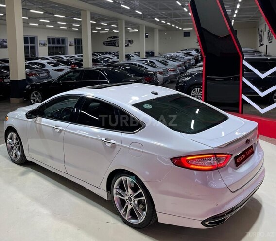 Ford Fusion (North America) 2013, 244,004 km - 2.0 l - Sumqayıt