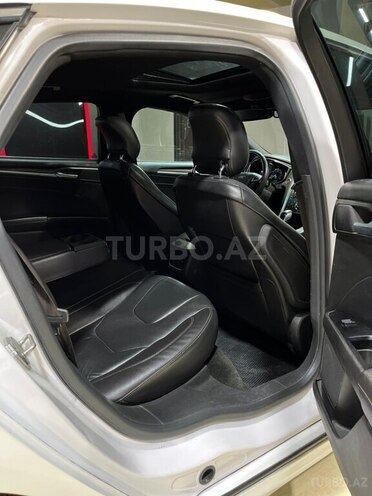 Ford Fusion (North America) 2013, 244,004 km - 2.0 l - Sumqayıt