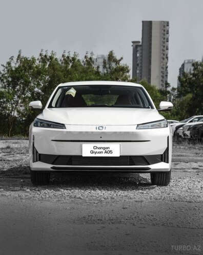 Changan Qiyuan A05 2025, 0 km - 1.5 л - Bakı
