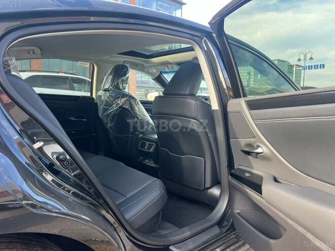 Lexus ES 300h 2025, 0 km - 2.5 l - Bakı