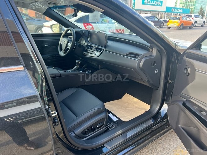 Lexus ES 300h 2025, 0 km - 2.5 l - Bakı